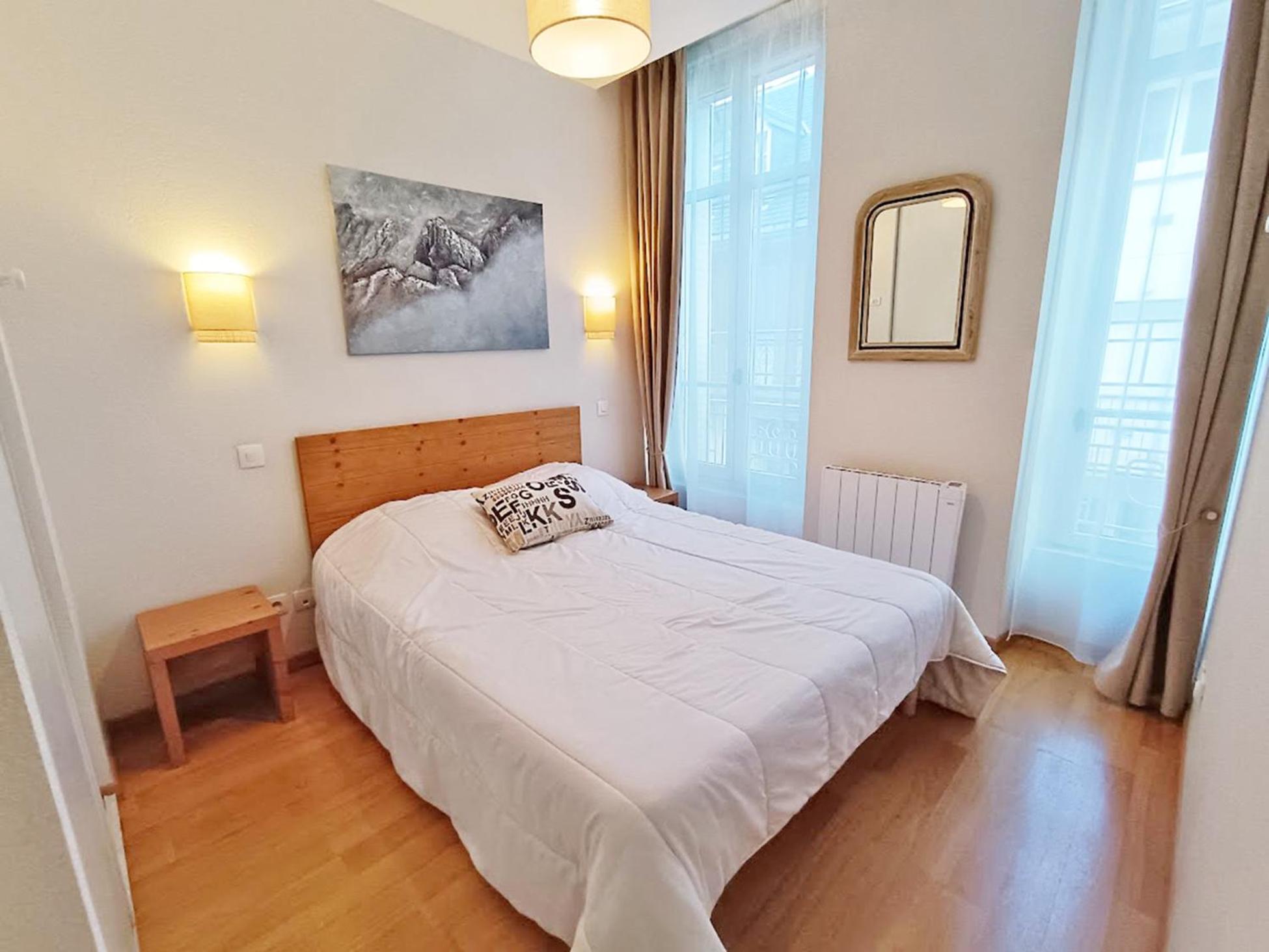L'Eterlou, T3, Centre Luchon, Wifi, Casier A Skis, Ascenseur, 6 Personnes Bagnères-de-Luchon Exteriér fotografie