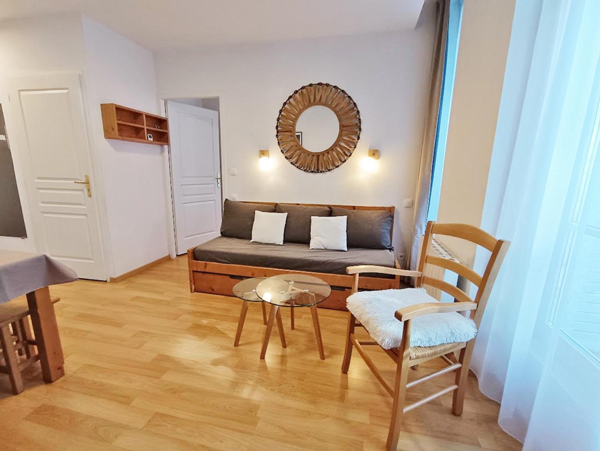 L'Eterlou, T3, Centre Luchon, Wifi, Casier A Skis, Ascenseur, 6 Personnes Bagnères-de-Luchon Exteriér fotografie